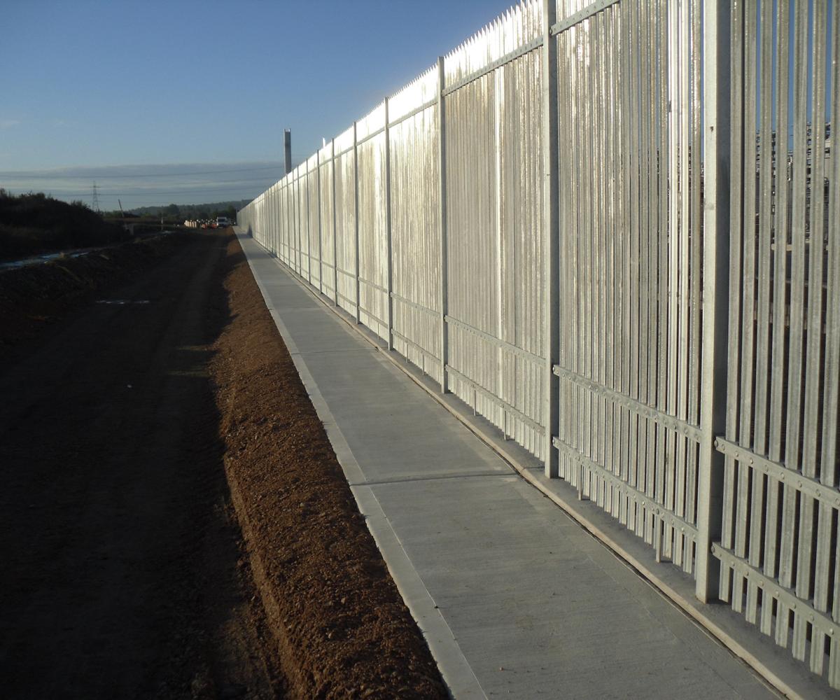 Palisade Fencing